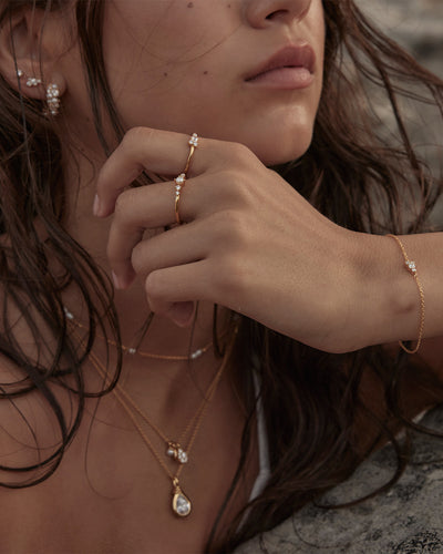 By Charlotte Serene Dreams Pearl Choker, Gold