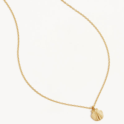 By Charlotte By the Shore Shell Necklace, Gold