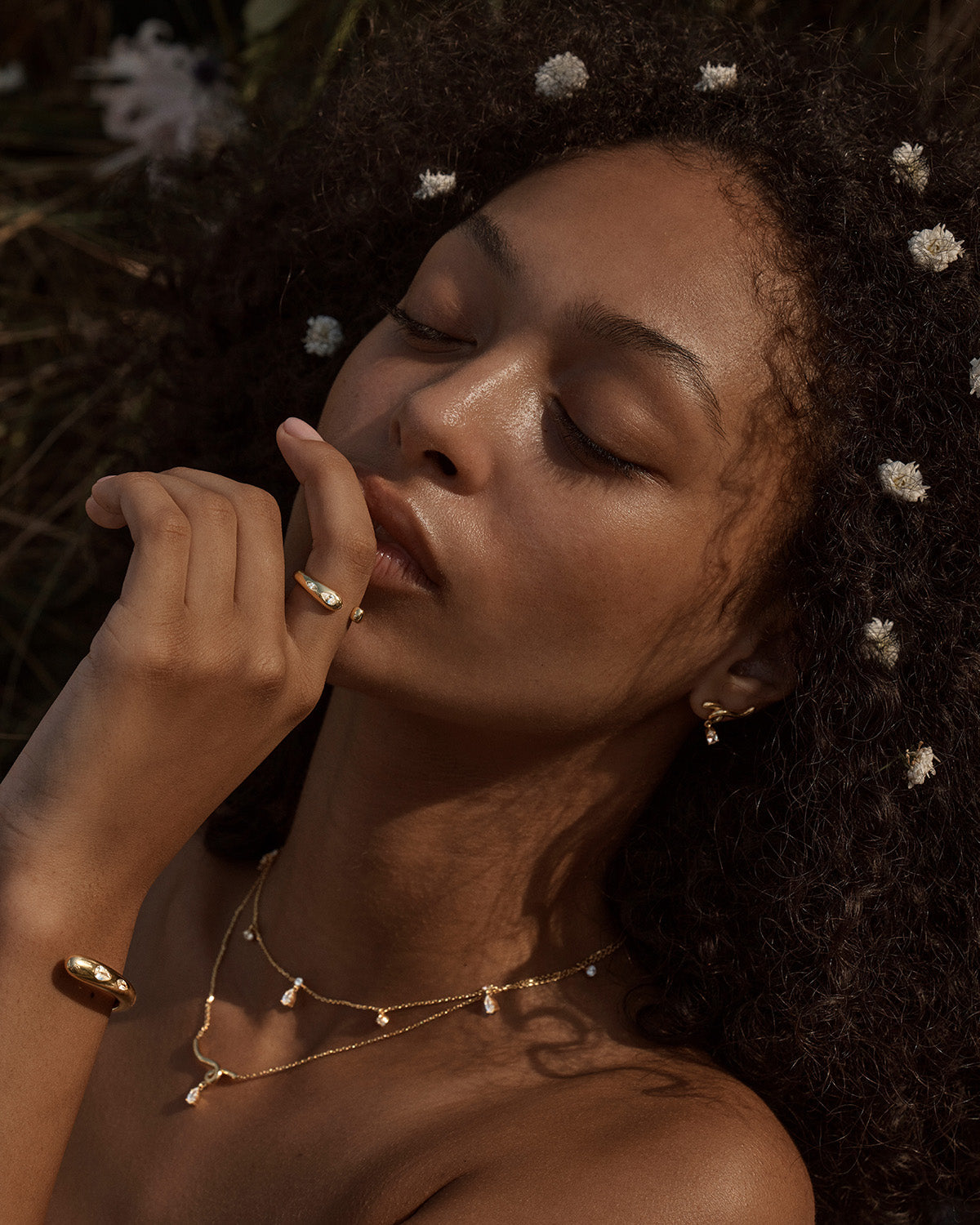 By Charlotte Dewdrop Ring, Gold