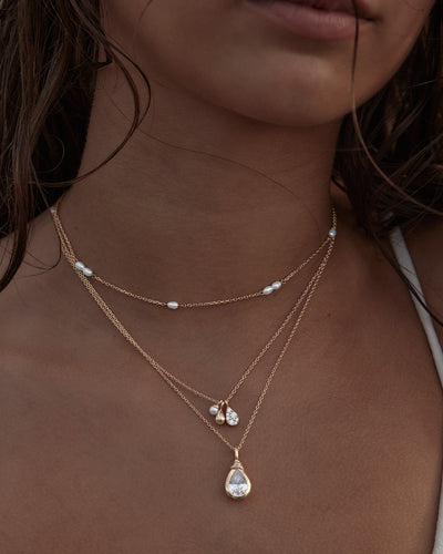 By Charlotte Serene Dreams Pearl Choker, Gold