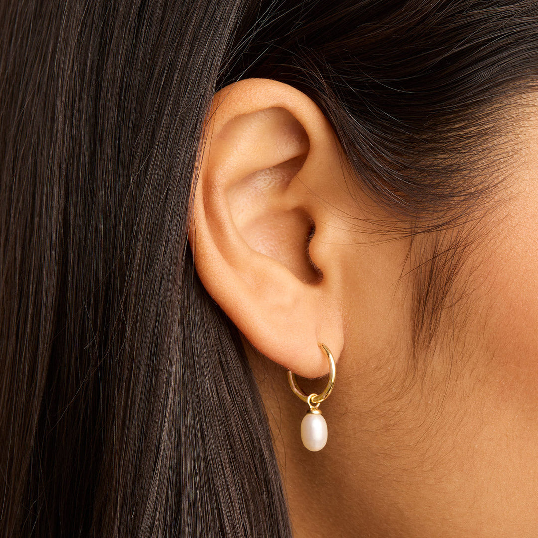 By Charlotte Live in Peace Pearl Hoop Earrings, Gold – Lily and Mitchell