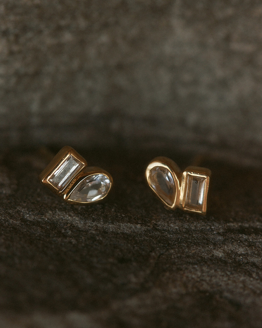 Kirstin Ash Place Studs, Gold