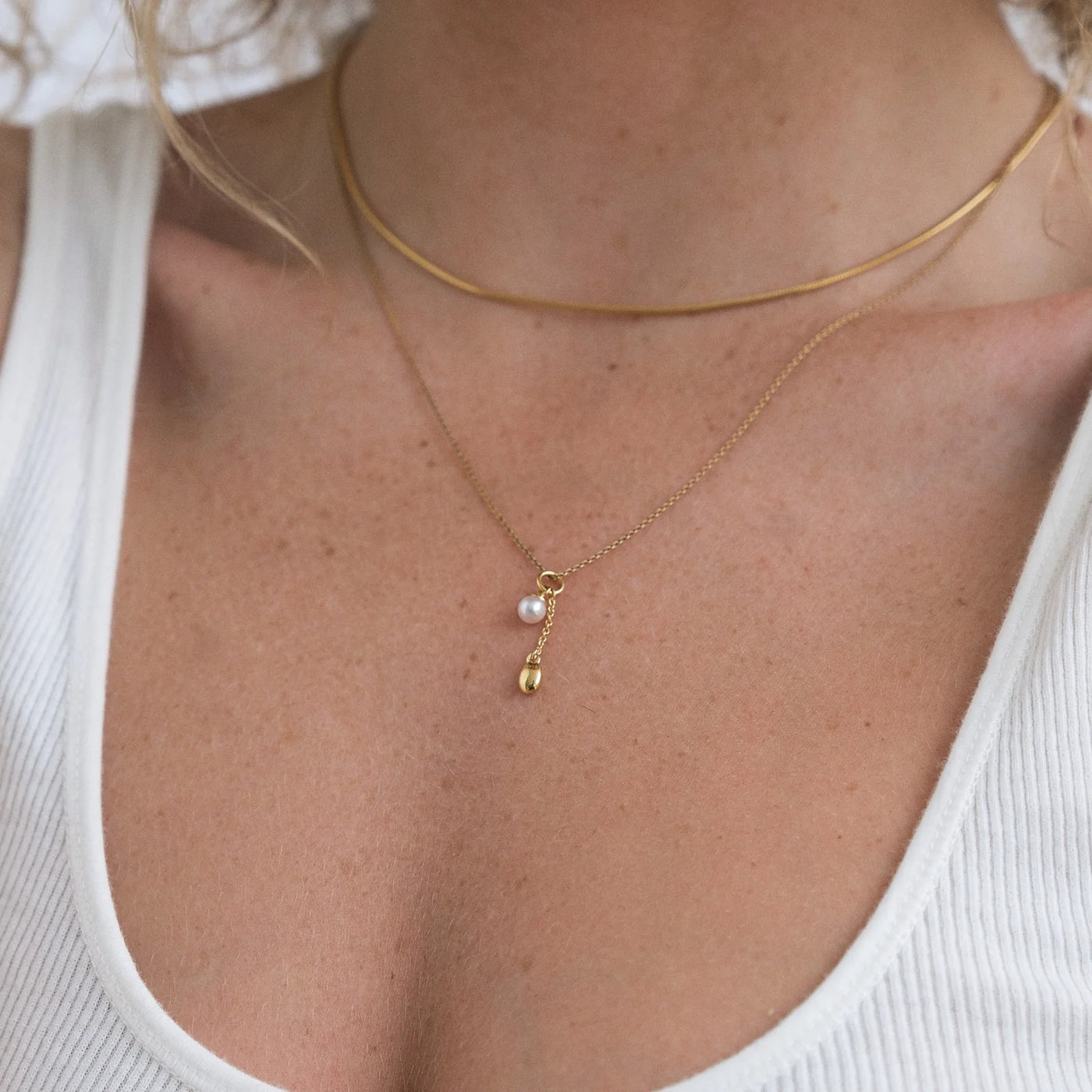 Linda Tahija Lou Pearl Charm Necklace, Gold