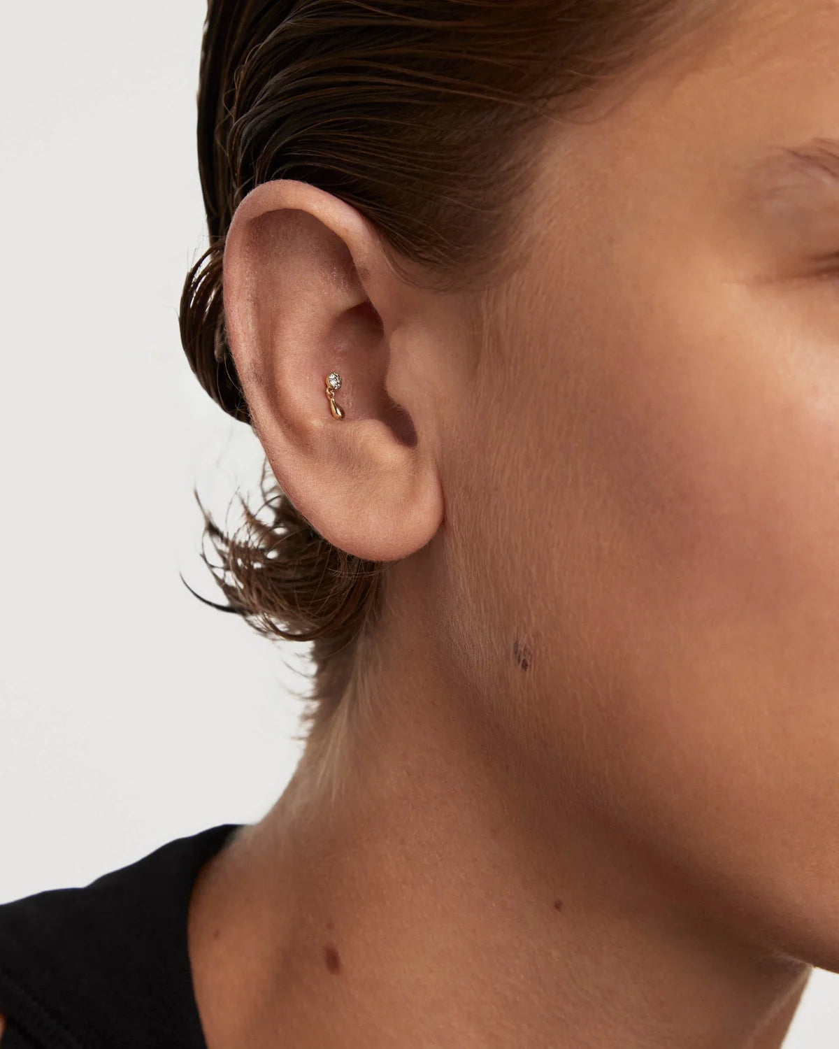 PD Paola Fine 18k Gold Diamond Noe Cartilage Earring