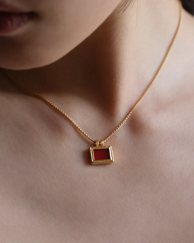 Temple of the Sun Hestia Necklace, Gold