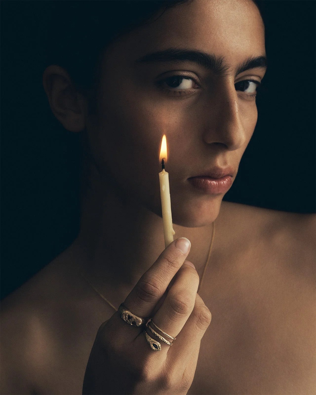 Temple of the Sun Solid Gold Valere Ring