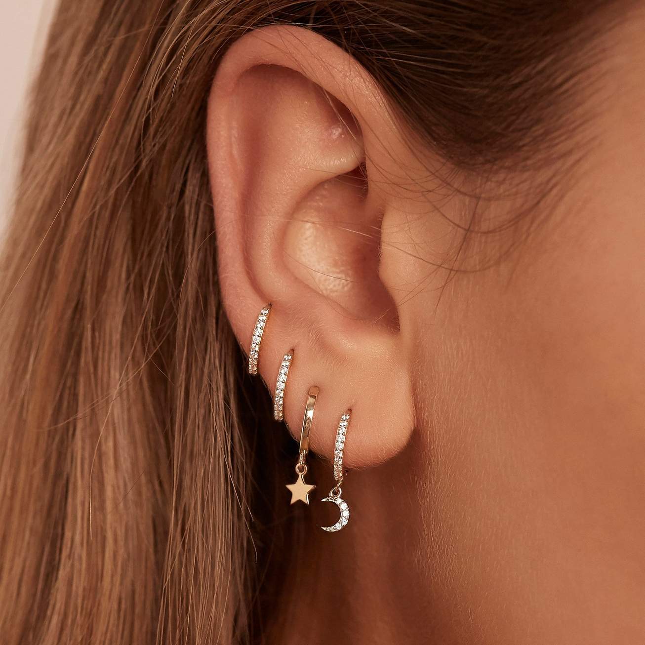 By Charlotte 14k Gold Wish Upon a Star Single Hoop Earring