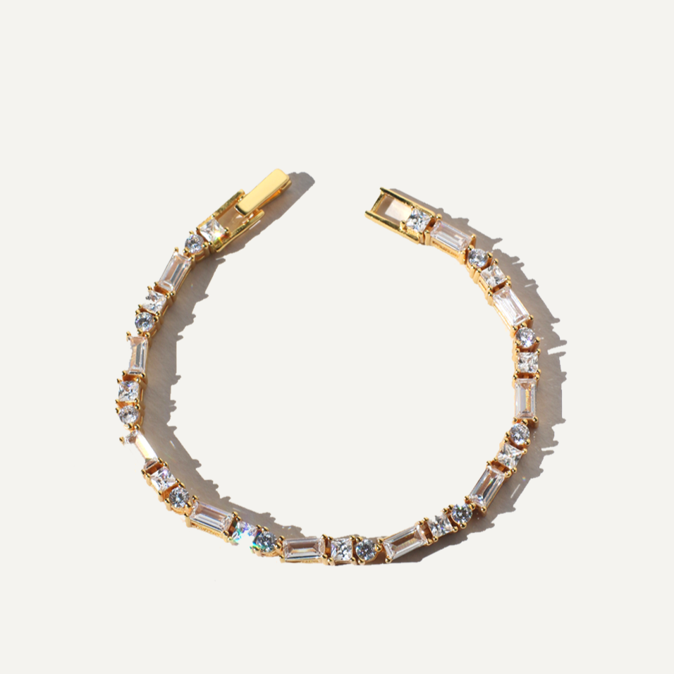 Avant Studio Billie Tennis Bracelet, Gold